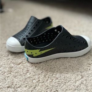 Lightening bolt Natives, size 11. NWOT